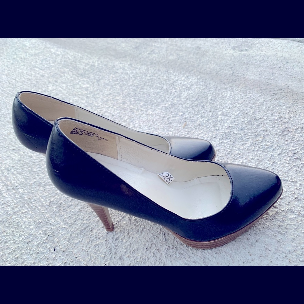 High Heel Pumps - Picture 6 of 8